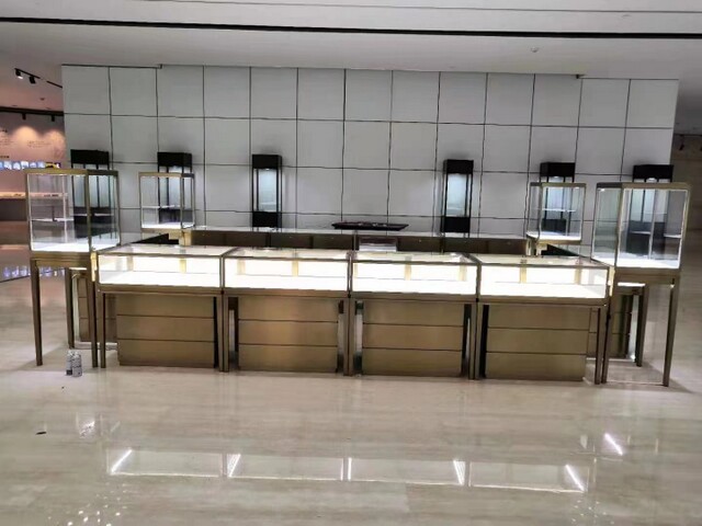 �麣չ����� �ߙn���չ�����U